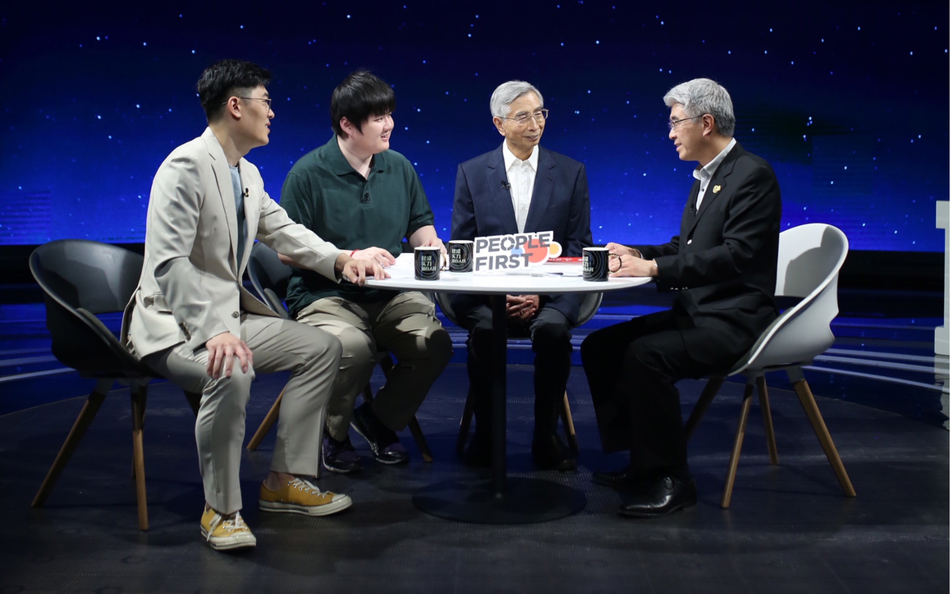 排面！半佛仙人对话偶像院士