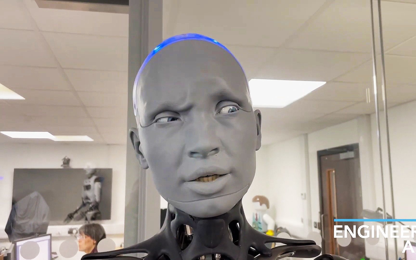 当人形机器人通过GPT3控制表情