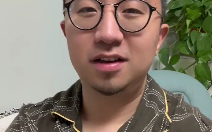 最近爆火的“Chat GPT”，你了解吗？#chatgpt #英语 # - 抖音